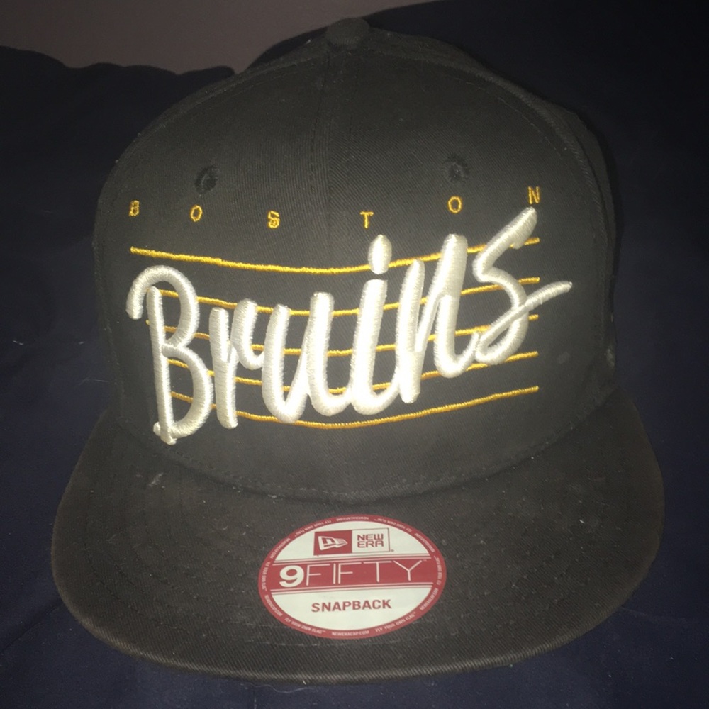 Boston Bruins SnapBack
